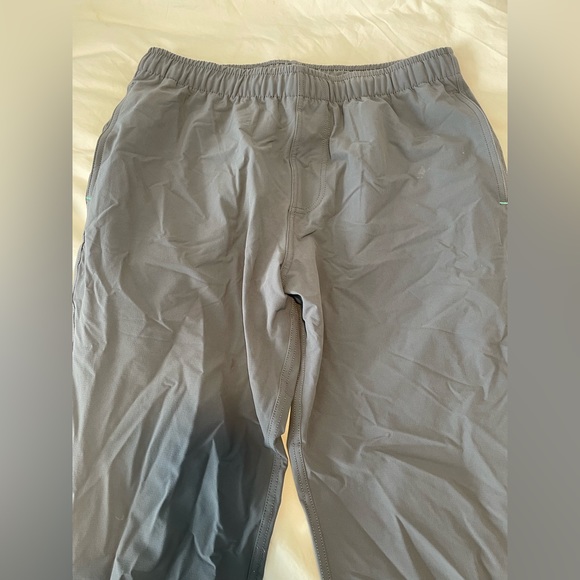 Myles Make Moves. Men’s pants. Size MD. 30inch inseam. Never been worn. - Picture 4 of 6